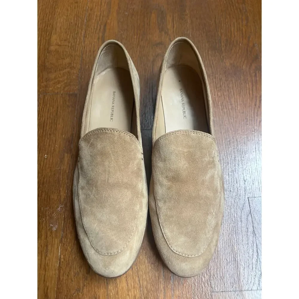 Banana Republic Womens‎ Tan Suede Loafers Sz 9.5